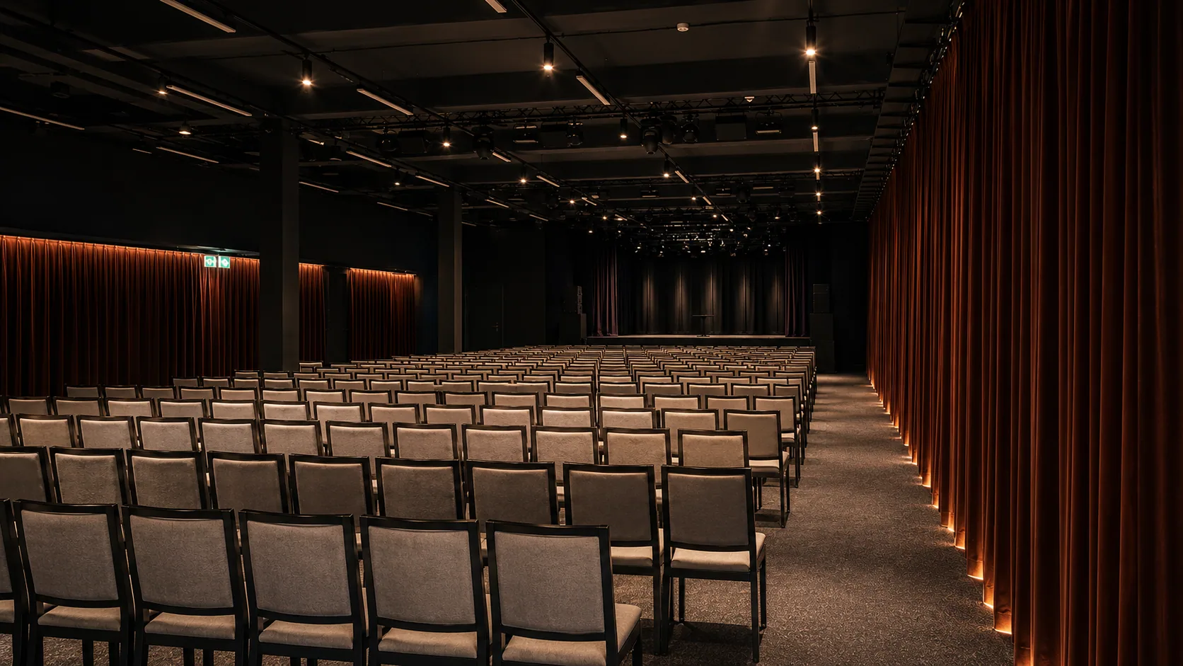 Hall with row seating — conference at Anna Spree Berlin
